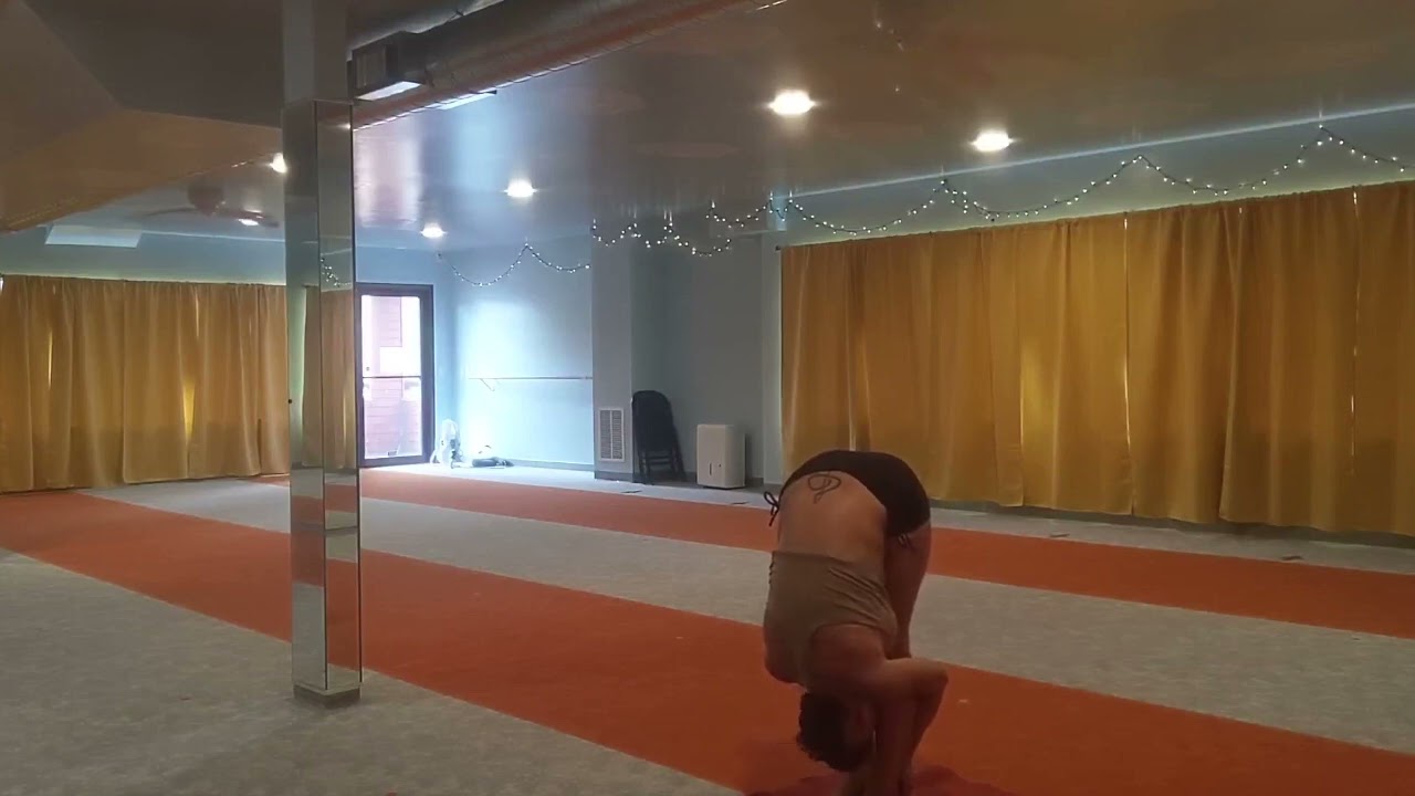 Super Quickie 35 Minutes of Bikram Yoga with Kay