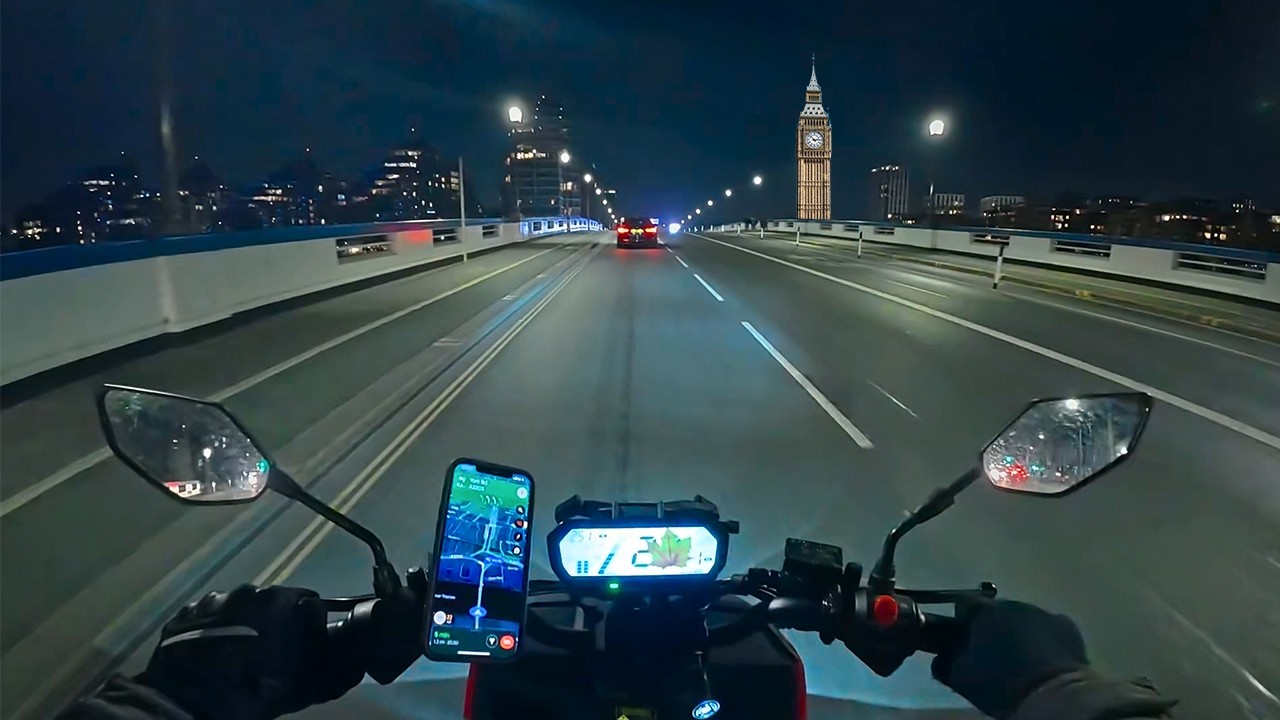 THE ORDERS WOULD NOT STOP! Friday Night Delivering in London! Night Rider POV