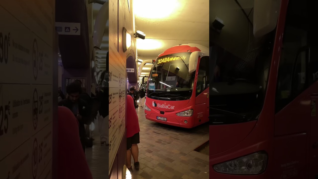 Gare routi&egrave;re Bercy Seine &agrave; Paris, il est tard dans la nuit, mais il est encore du monde &hellip;