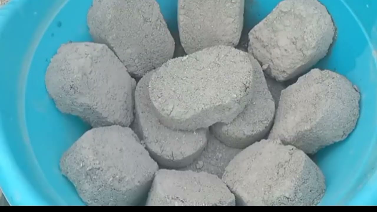 Gritty sand cement clay pot tub water crumbling