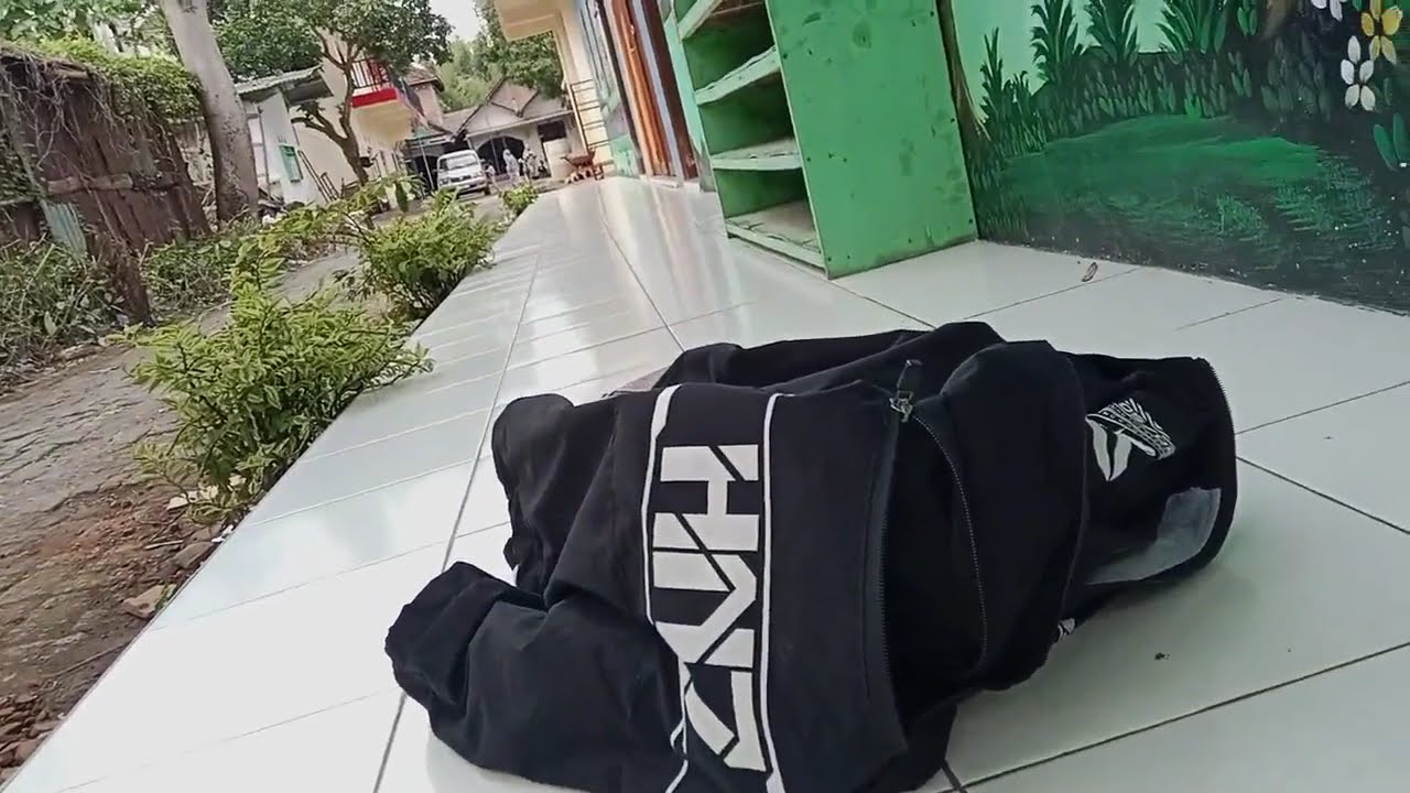 KOMPILASI DANGDUT TERBAIK - AIR MATA PERPISAHAN - AKHIR SEBUAH CERITA - ADELLA FULL ALBUM