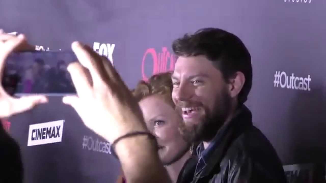 Patrick Fugit and Wrenn Schmidt arriving to the Outcast Party @wrennschmidt @PatrickFugit