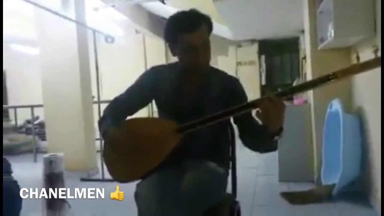 Baglama böyle çalınır Arap Ali