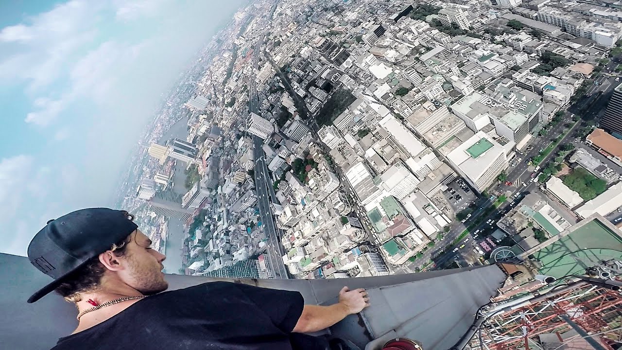 Crazy rooftop routine in Bangkok // JESTION