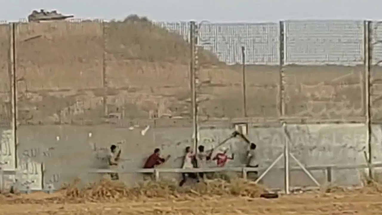 אלפי פלסטינים ניסו לחצות את גדר הגבול בעזה - צה