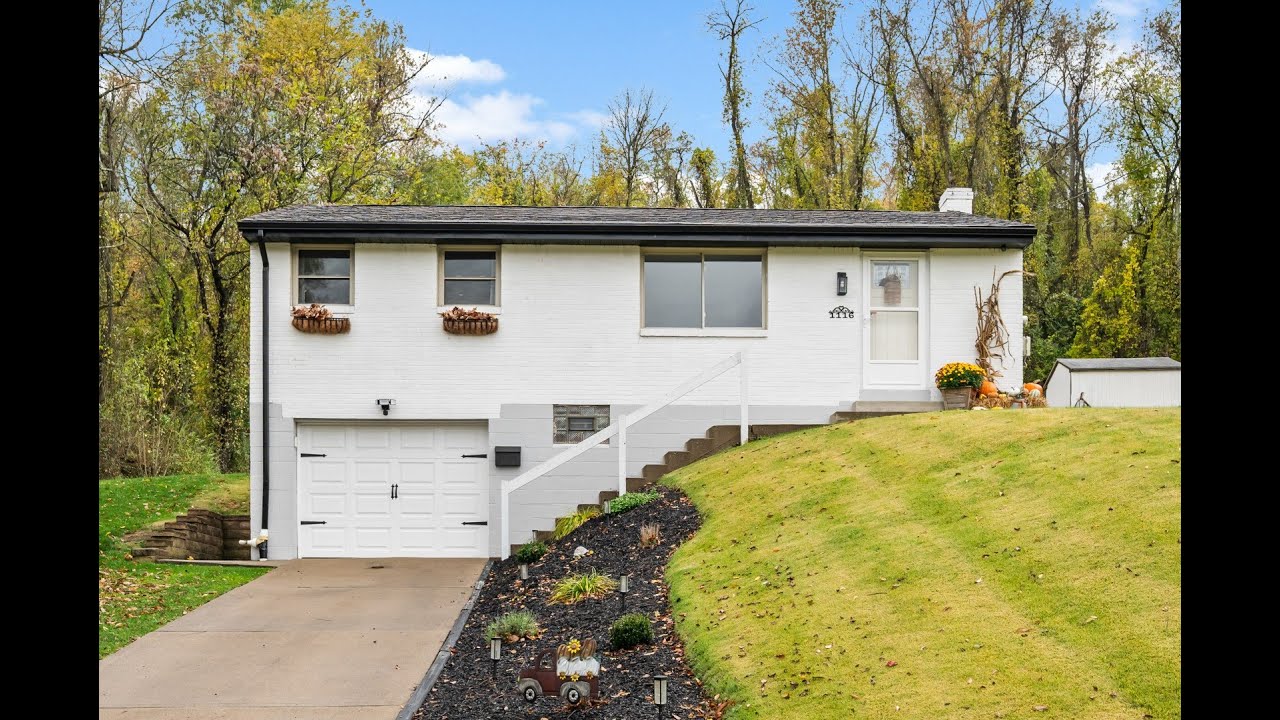 1116 Aurora Drive Pittsburgh, PA | ColdwellBankerHomes.com