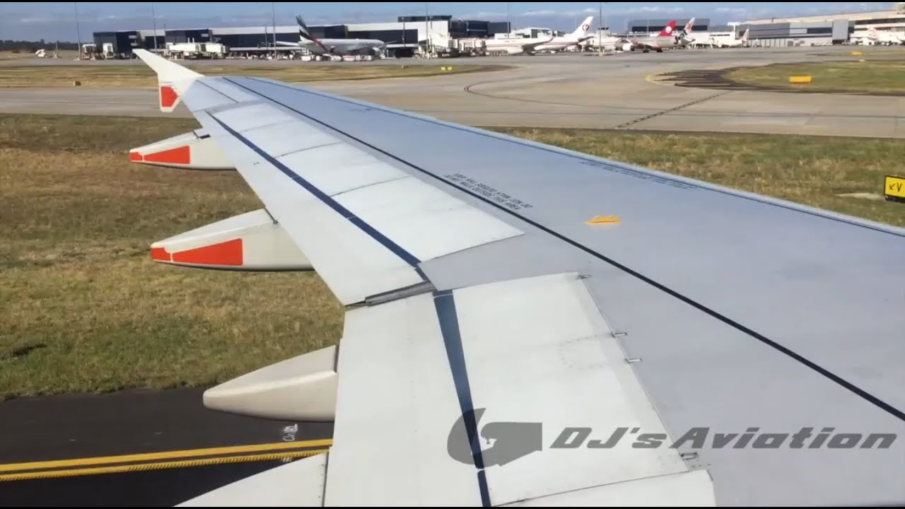 SUMMER LANDSCAPE - Jetstar A320-232 Approach, Landing and Taxi at Melbourne Airport - [VH-VGQ]