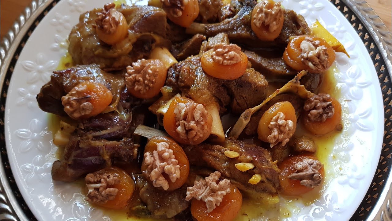 اللحم بالمشماش مدغمر و محمر بلا بصلة مع الدنجال مشرمل خطييير