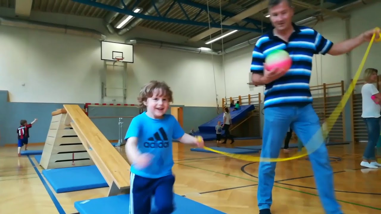 SuperKids - Eltern-Kind-Turnen
