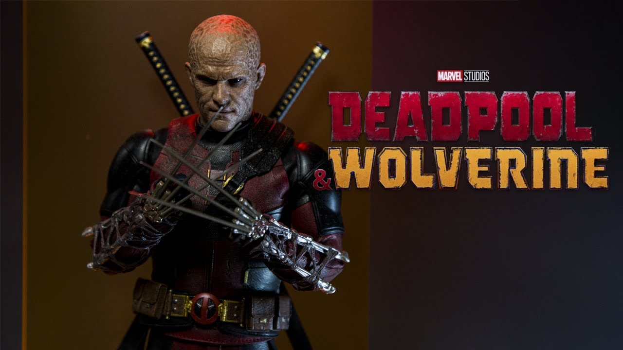 Hot Toys Deadpool Battleing Version