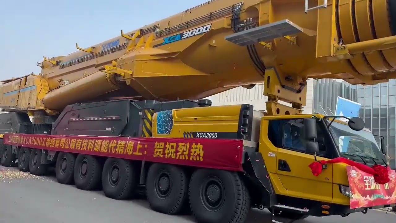 Cần cẩu b&aacute;nh lốp XCMG 3000 tấn XCA3000 lớn nhất thế giới 0565911911