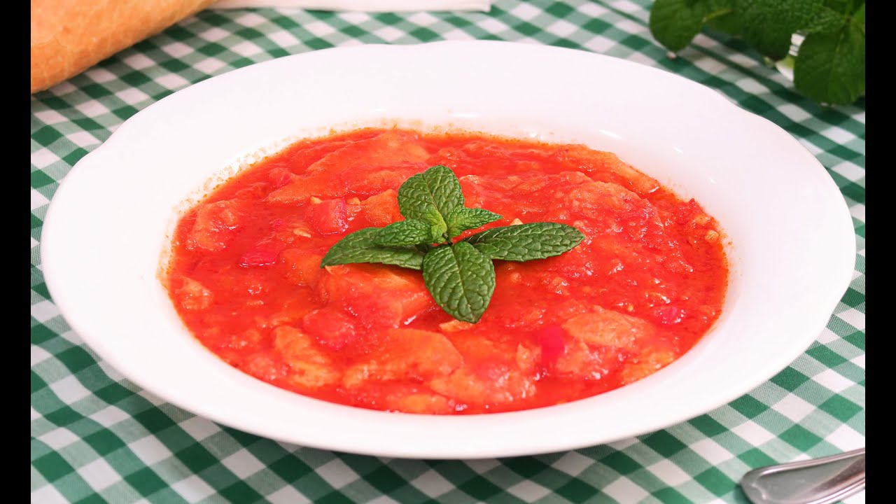 Sopa de Tomate Andaluza con Pan | Receta Fácil y Rápida!