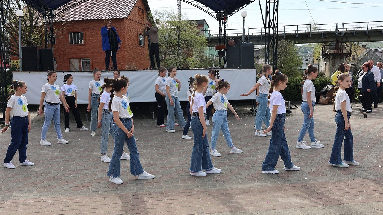 Мені казково, TARABAROVA, ТАНЕЦЬ НА КОНЦЕРТІ