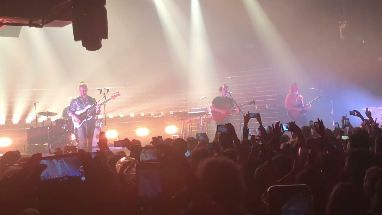 Milky Chance - Stolen Dance @ Ancienne Belgique Brussels 08-02-2020