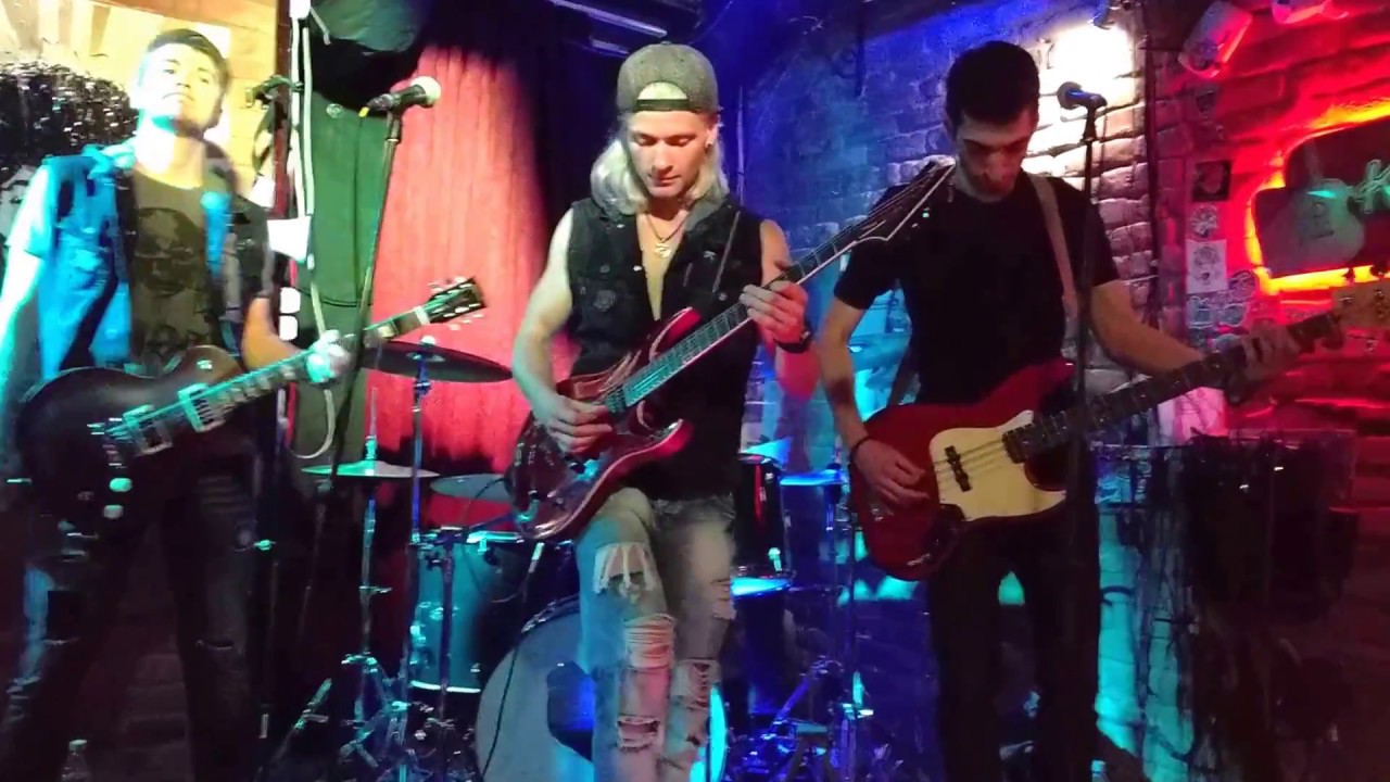 Eflavia - Battletoads (NES, 1991) - Ragnarok's Canyon (Level 1)