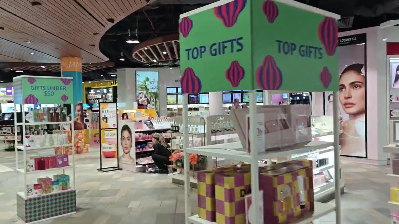 Walk through Brisbane International Airport, Duty-free Shops, Terminal 2