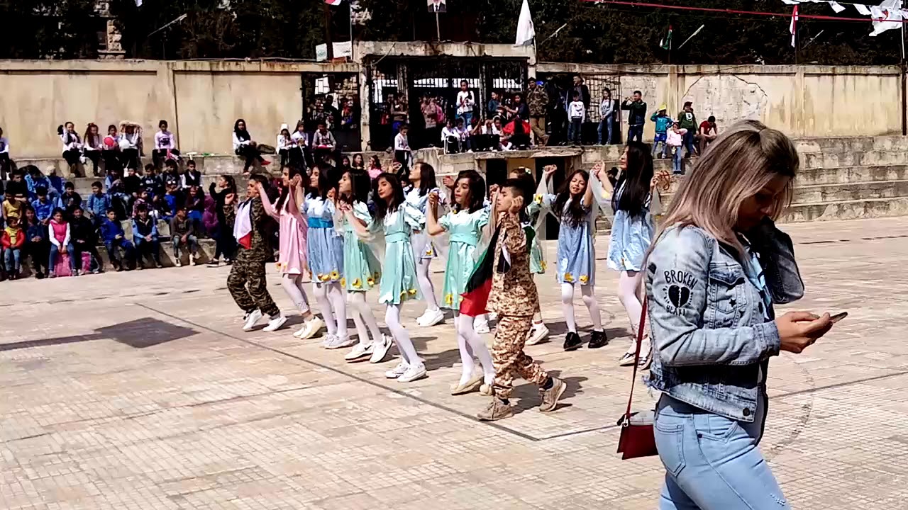 رقص مدرسة عوج المحدثة (سمعت الشمس)