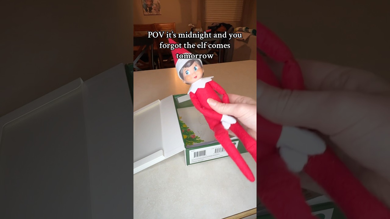Day 1🎄Easy elf on the shelf ideas🎄#elfontheshelfideas #elfonashelf #christmas