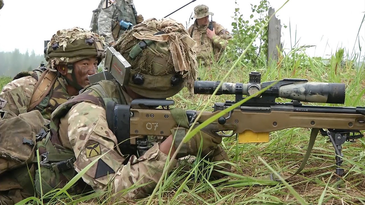 World's Most Dangerous Soldiers: Royal Gurkha and US Army In Training