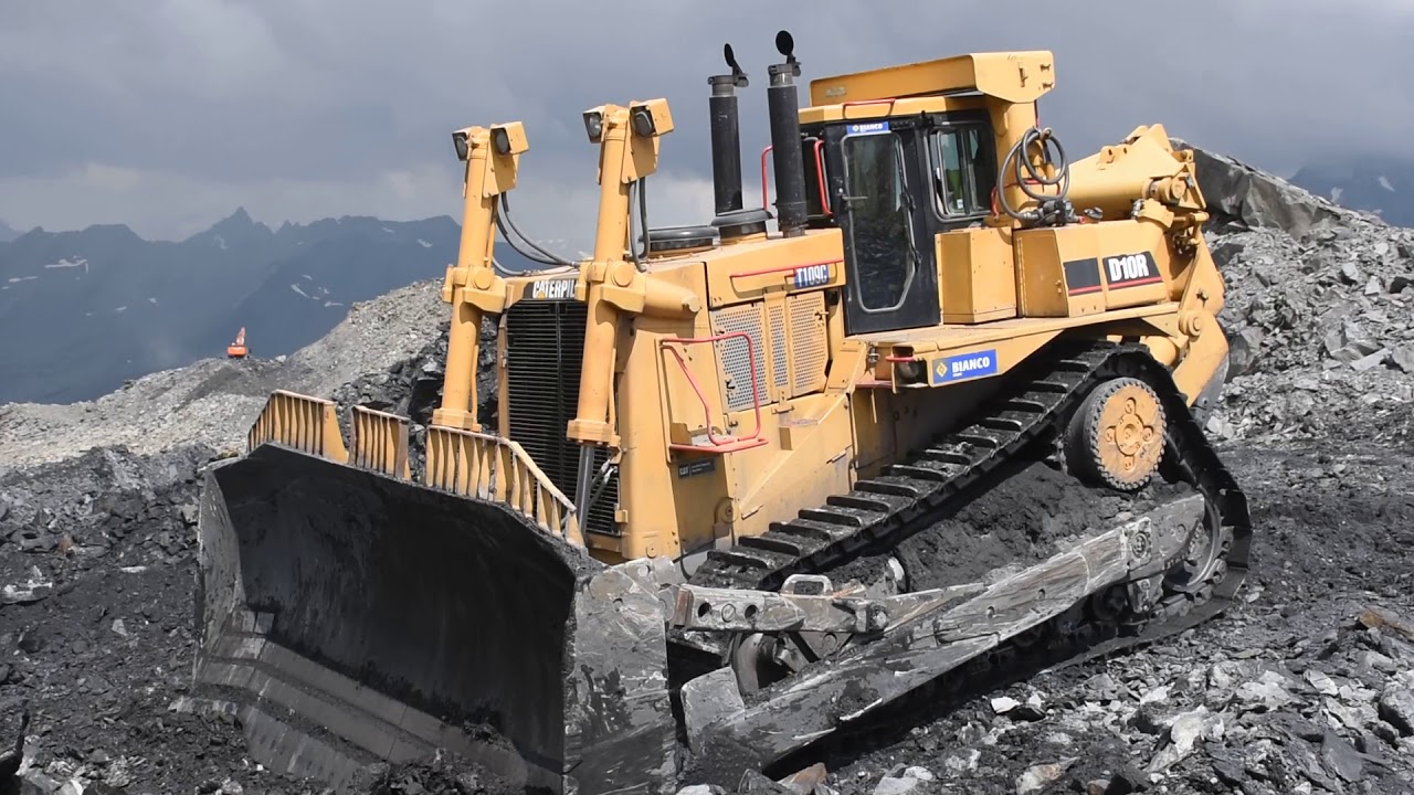 Caterpillar D10R working in French mountains - Part 1