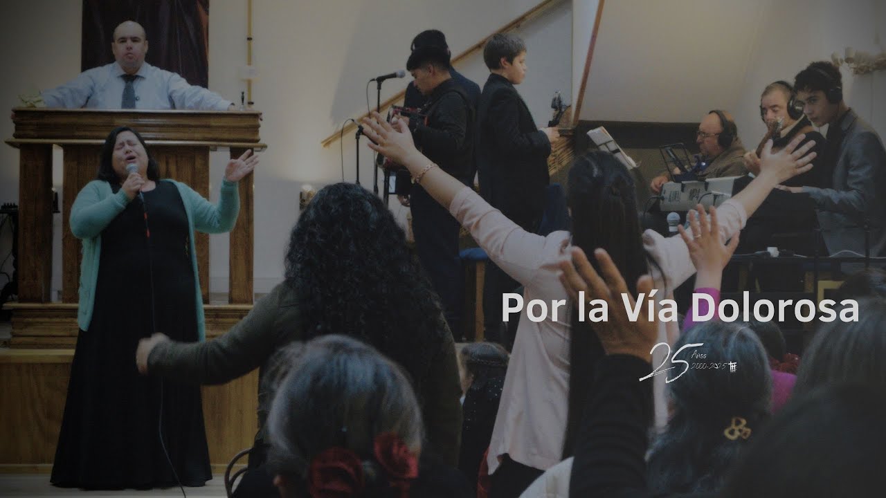 Por La Vía Dolorosa / Hna Ckatherine Bastias de Cordova