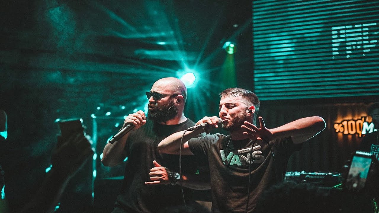 Patron & Ati242 - Mayday Canlı Performans Sahne Yanıyor ! (Live)