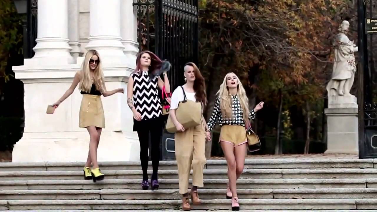 Polémico anuncio LOEWE 2012 - Madrid Oro Collection