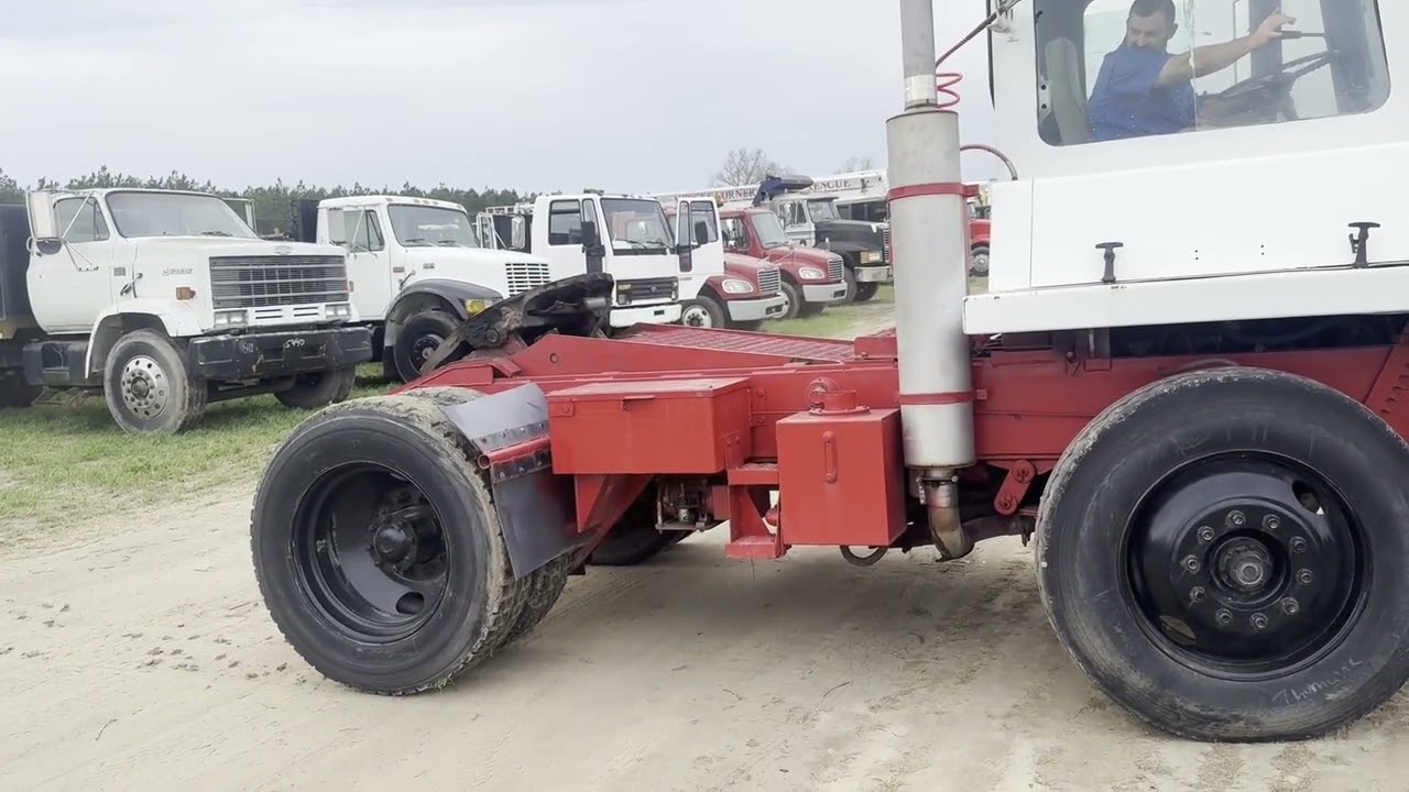 CAPACITY S/A YARD JOCKEY  For Sale