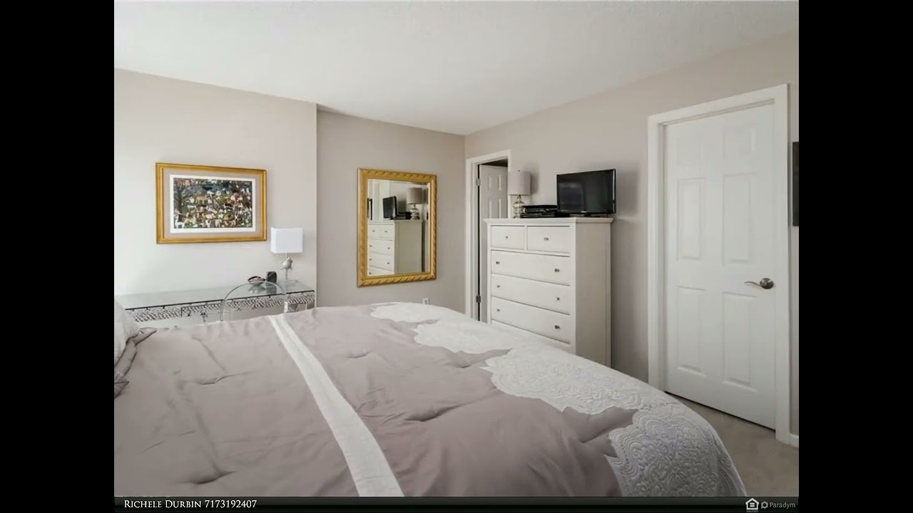 Berkshire Hathaway HomeServices Florida Realty - 300 Park Shore Drive 3D