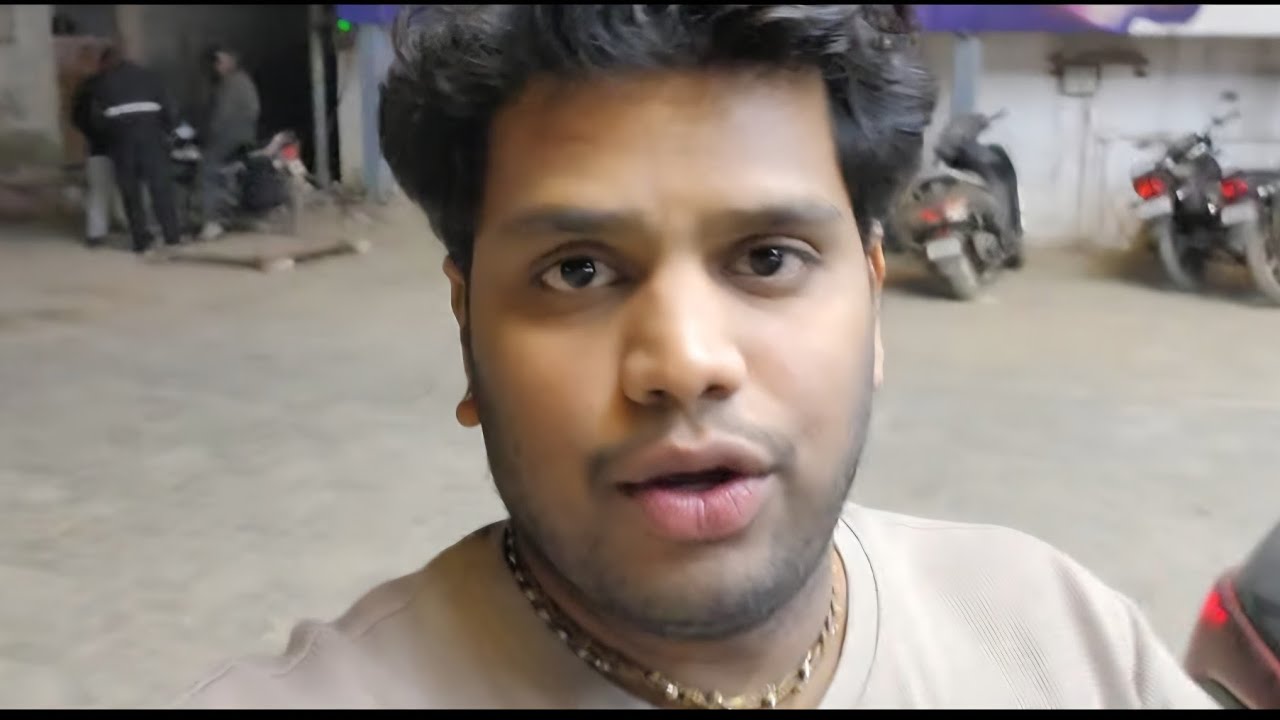 Raat mai nikal gaae night driving ka maazaa          🤪