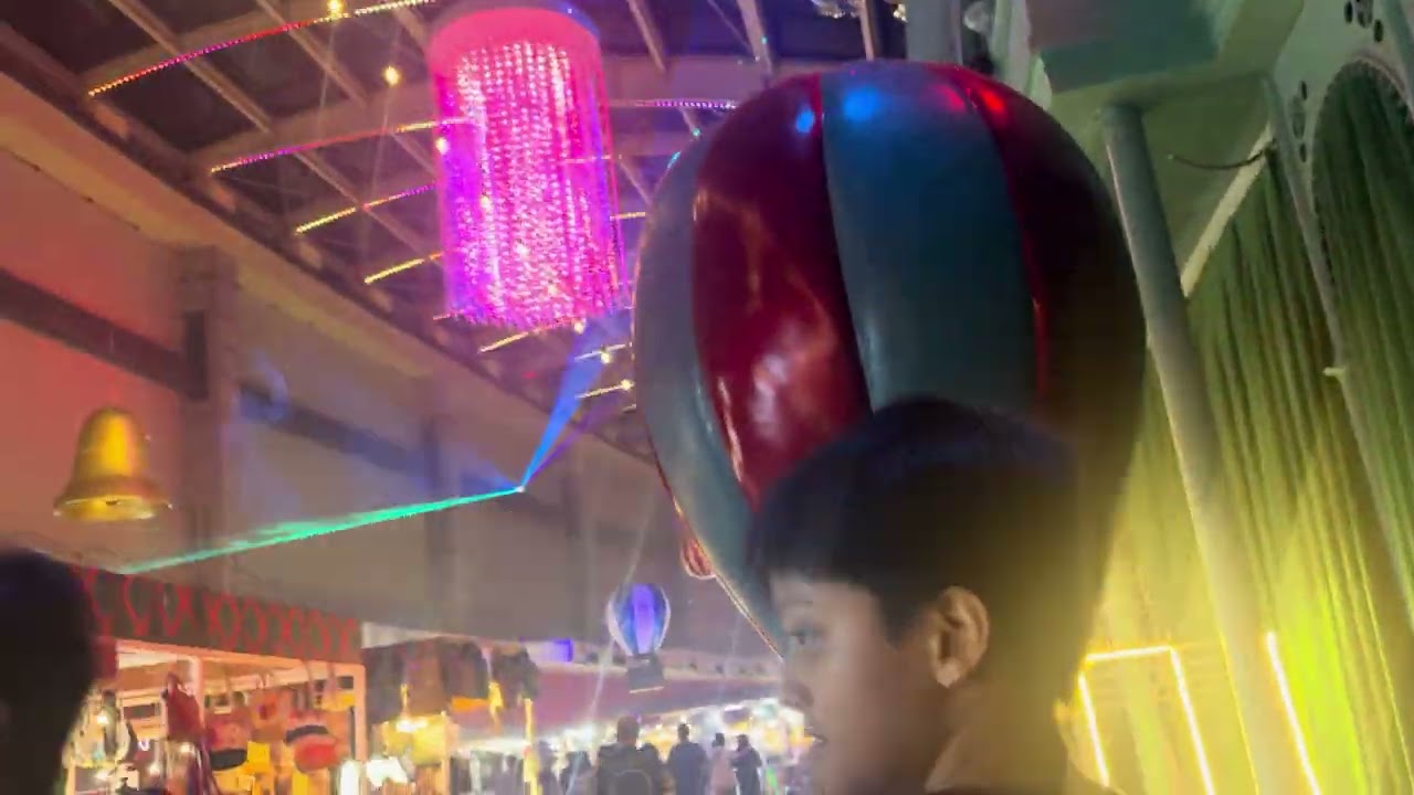 OKADA MANILA - Light Show