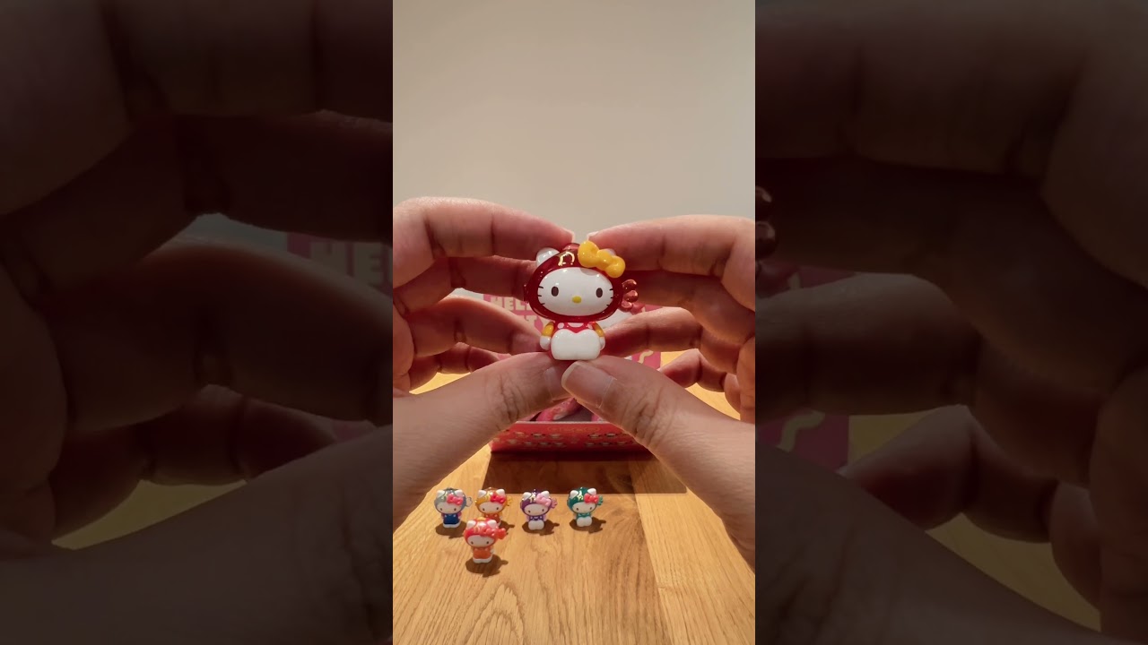 Unboxing Hello Kitty Happy Koi Popbeans! #sanrio #hellokitty
