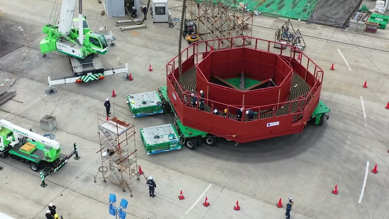 【First in Japan】 Subsea cable transpooling by SPMT