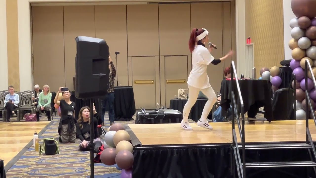 Rebecca Lee teaching her new line dance The Sphinx at Vegas Dance Explosion, 2022.