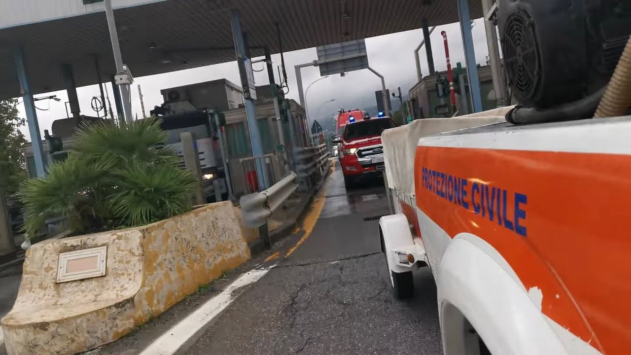 [On Board] Protezione Civile + Vigili del Fuoco in sirena per emergenza maltempo Catania