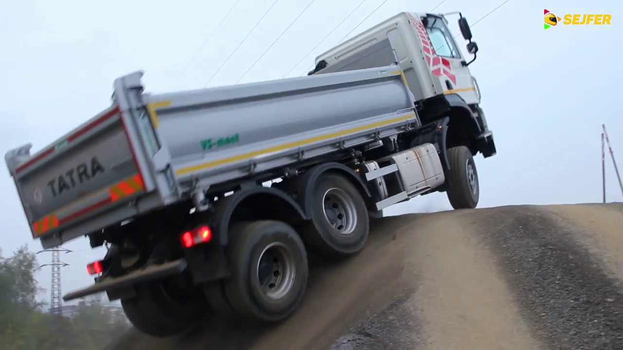 Nov&aacute; TATRA PHOENIX EURO 6, 6x6 na offroad polygonu!