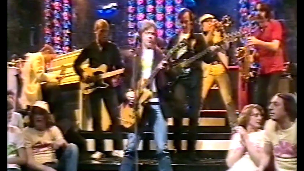Dave Edmunds - From Small Things (Big Things One Day Come) (HD Upscale Remastered Live Video) (1982)