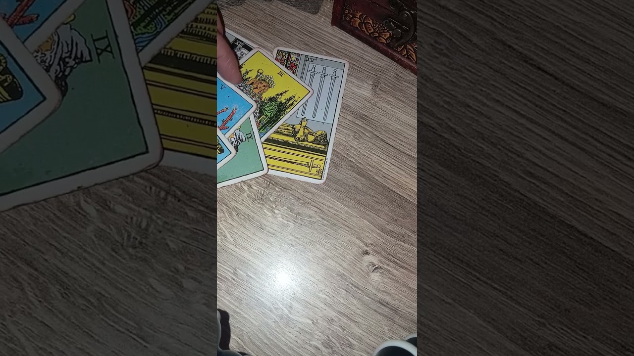 ق.بتسريحة الكارط الروحاني للحنطية تحسن مادي تدريجيا 