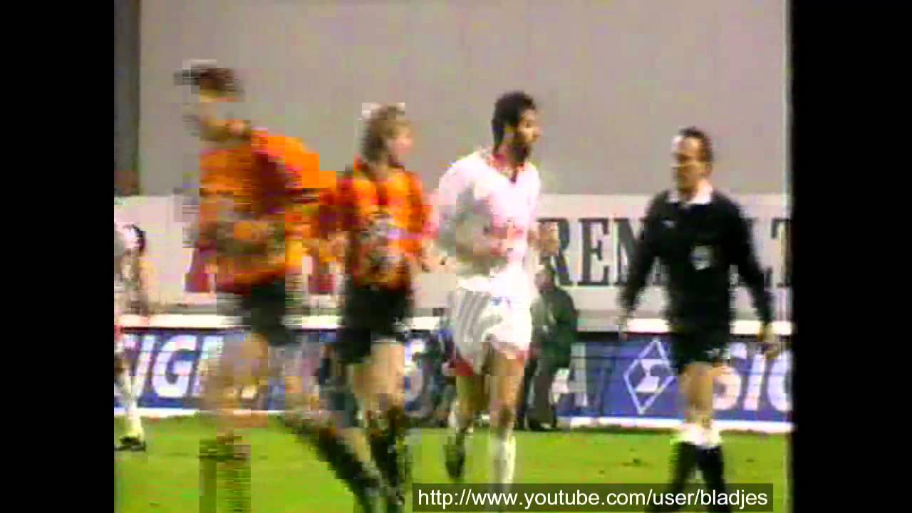 05/12/1992 Royal Antwerp F.C. - KV Mechelen