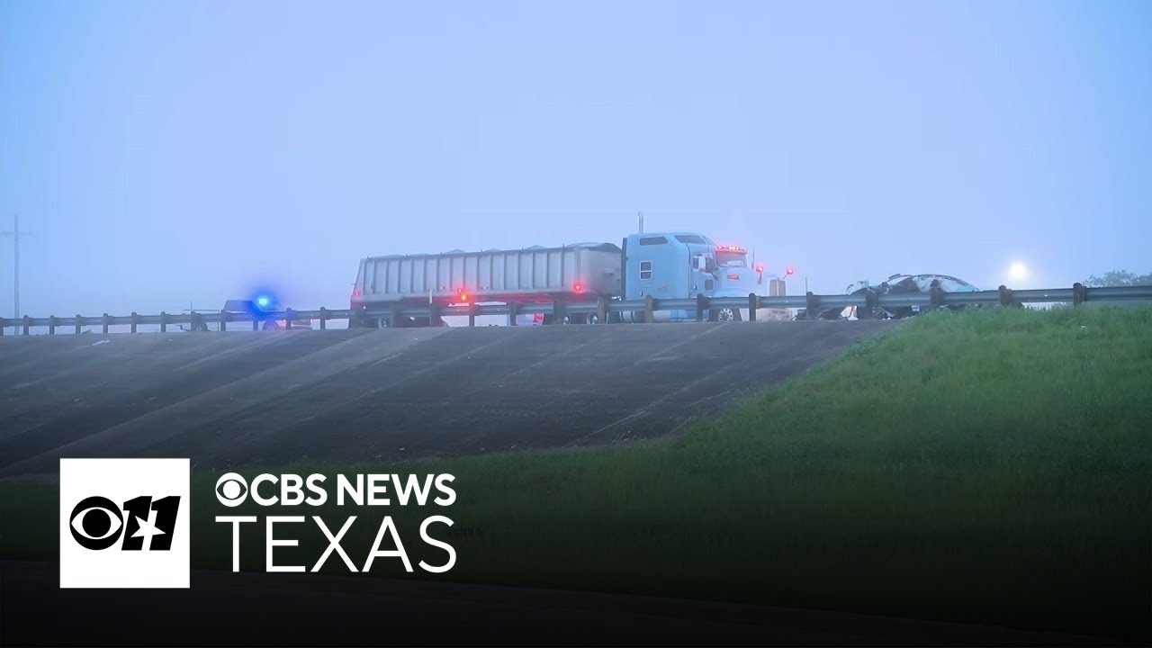 2 dead after crash involving 18-wheeler in Dallas