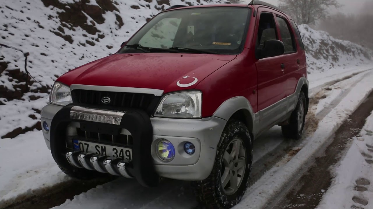 Daihatsu Terios 2007 SX ( Snowy Roads)