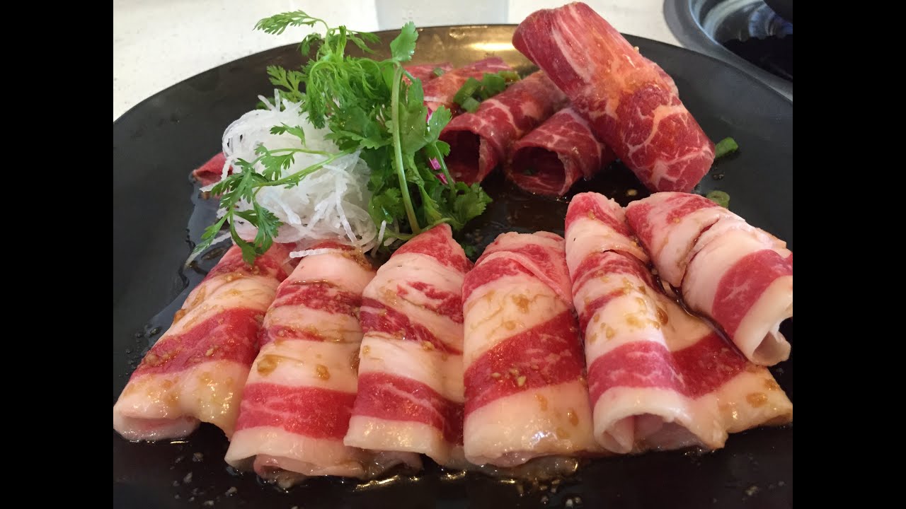 Differences Between Japanese Shabu Shabu and Chinese Hotpot