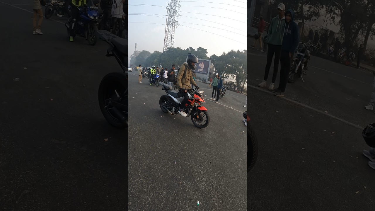 MT15 vs Xtreme 125R 🥵🔥🚀 #automobile #mt15 #xtreme125r #viralvideo #rider #ytshorts #shorts #bikelife