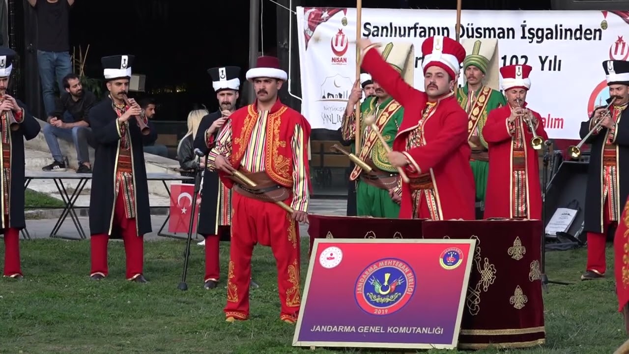 ŞANLIURFA’DA MEHTERAN KONSERİ