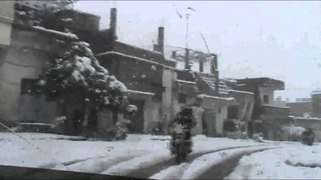 جولة في المدينة اثناء الثلوج قلعة الحصن