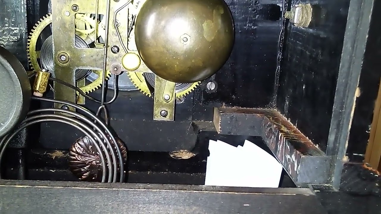 Running arc of Waterbury mantel clock starting from the minimum to maximum #clock 