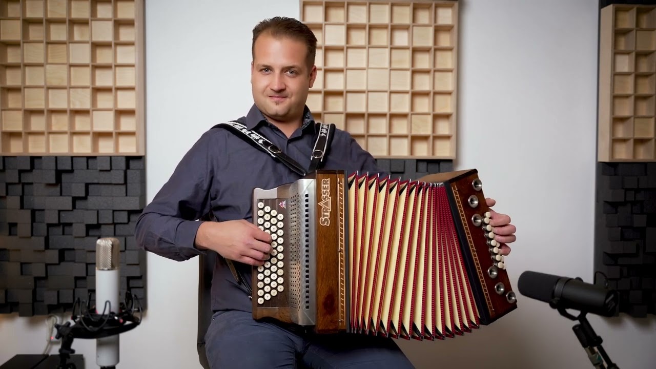 Griechischer Wein mit René Kogler | Steirische Harmonika