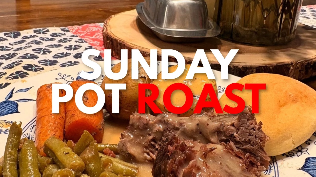 SUNDAY LUNCH: pot roast &fixins with an Apple Berry Crumble for dessert