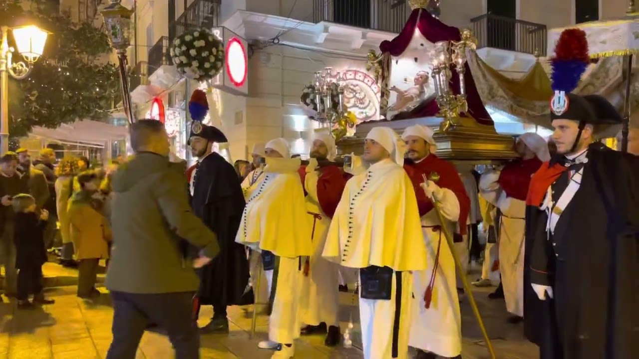 Riti del Natale a Taranto 2022 - Processione d’u Bammine curcate