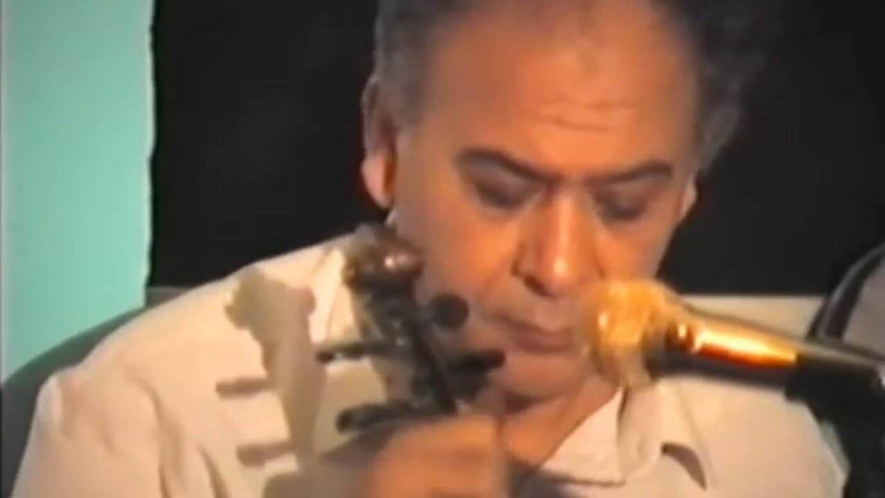 الحاج محمد الطاهر الفرقاني ملك المالوف في باشراف كبير (مربع)